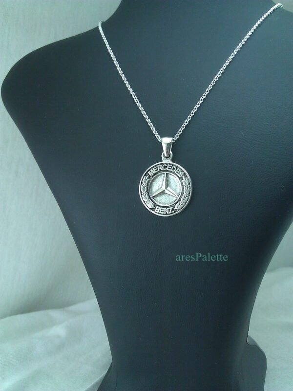 Mercedes Necklace