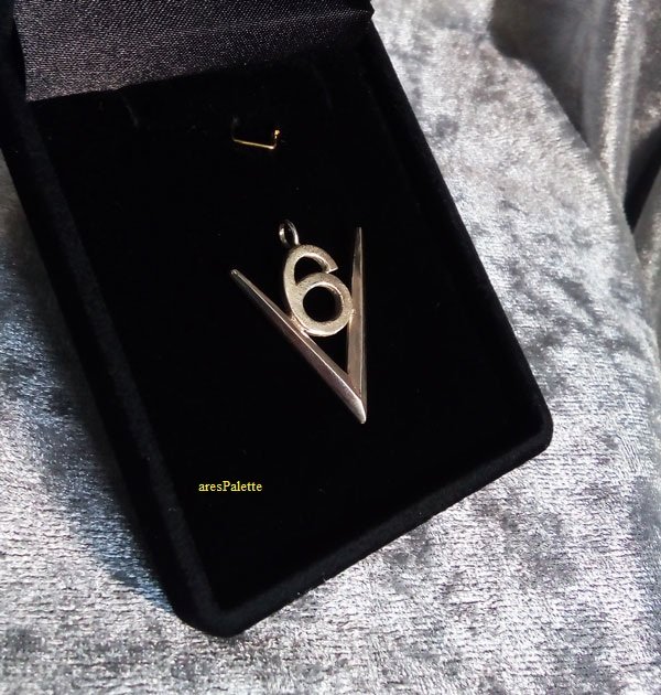 V6 Pendant 925 Silver Car Jewelry
