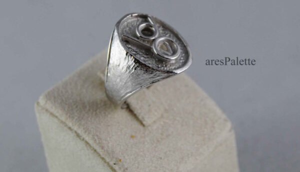 V8 Logo Ring -''White Edition''-Handmade Car Jewellery / 925 Silver