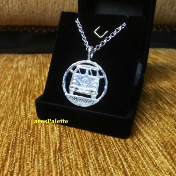 vw necklace