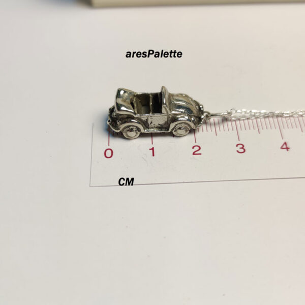 VW Necklace 9